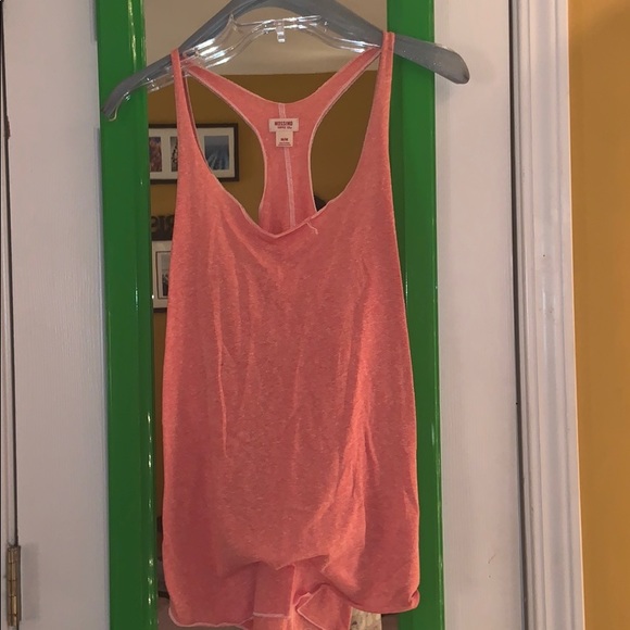 Pink Razorback - Picture 2 of 9